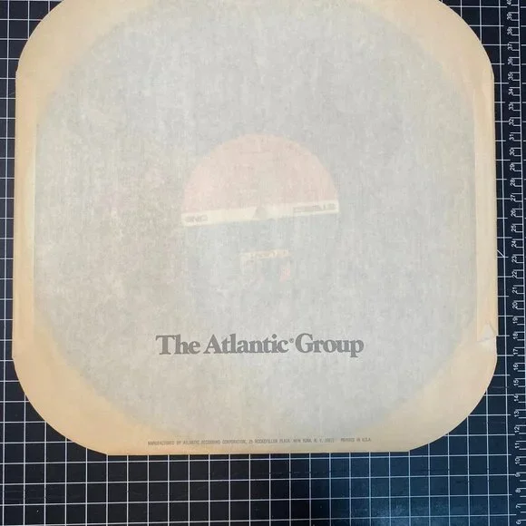 Led Zeppelin Debut Album LP Vintage Vinyl Record